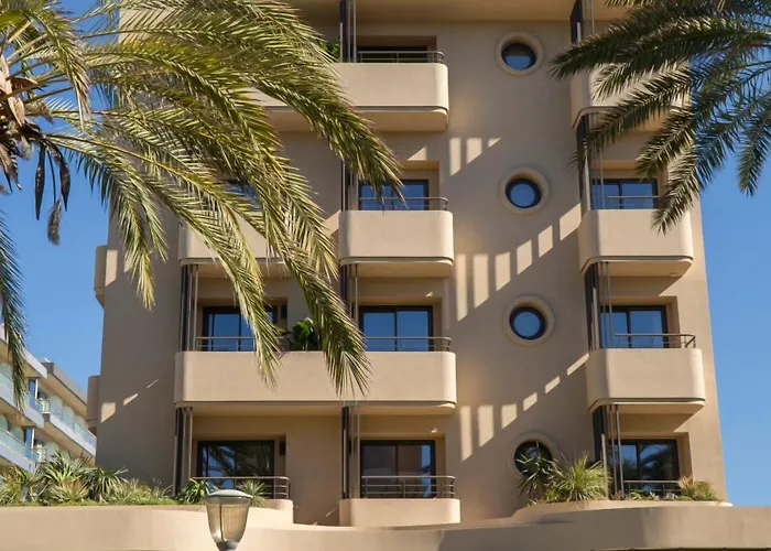 Готель Cento Palme