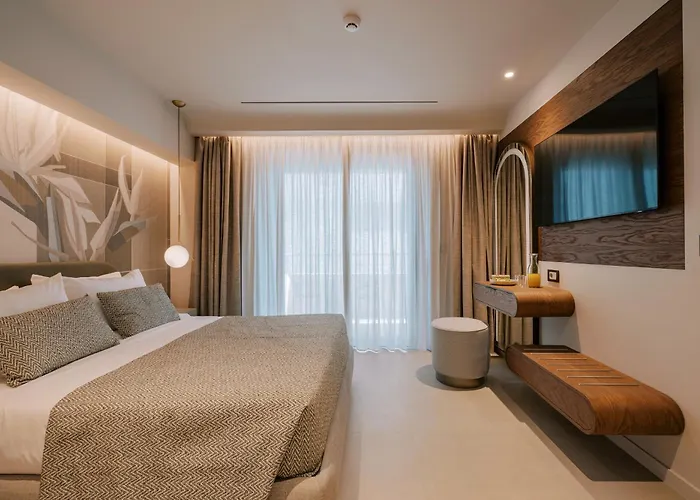 Готель Cento Palme 5*